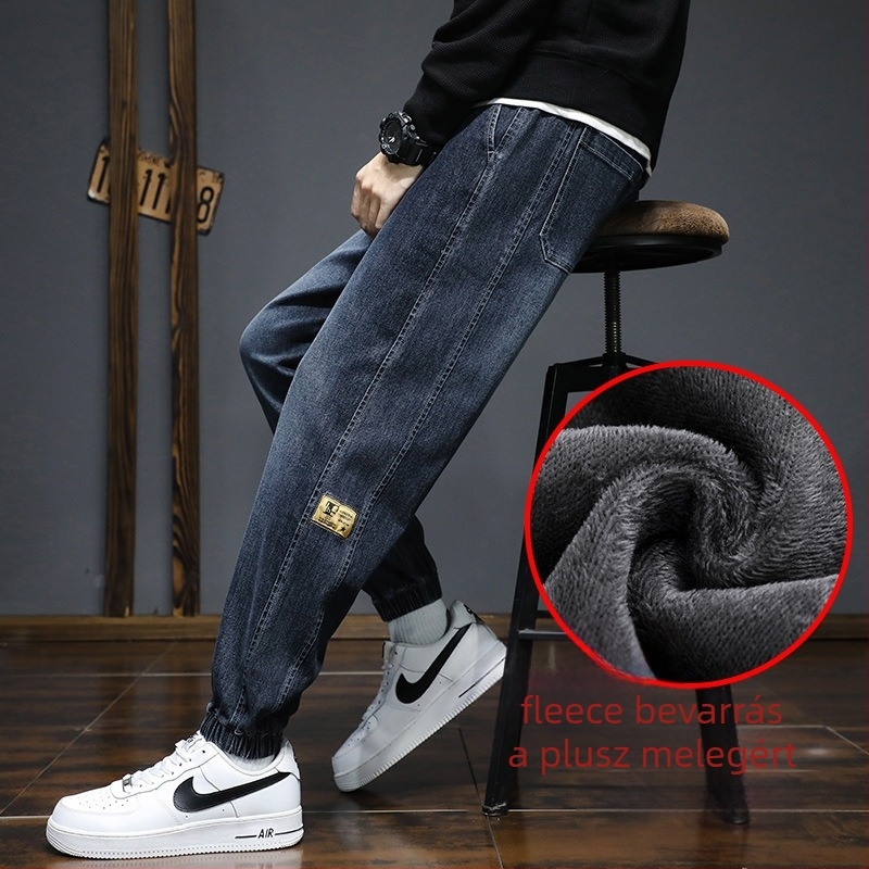 Férfi denim nadrág fleece-beléssel, lazított fazon, középmagas derék, kötős zárás, kőmosott