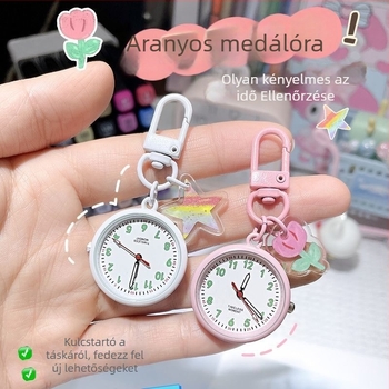 Iskolai kulcstartó zsebóra rajzfilmszerű stílussal, analóg kijelző számokkal, kvarcszerkezet, műanyag tok és pánt, világító dekoratív medál (vizsgákhoz)