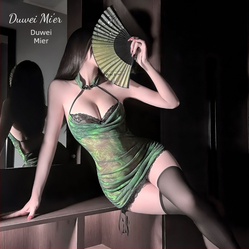 Szerepjátékos fehérnemű készlet, cheongsam-stílusú, átlátszó háló, nyakba záródó, csípőn feszes fazon, poliészter