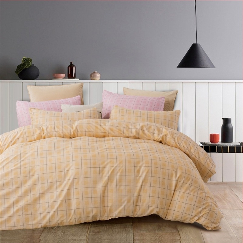 Háromrészes ágyneműkészlet: paplanhuzat és két párnahuzat, poliészter, reaktív színezés, csiszolt szövés, modern minimalista stílus