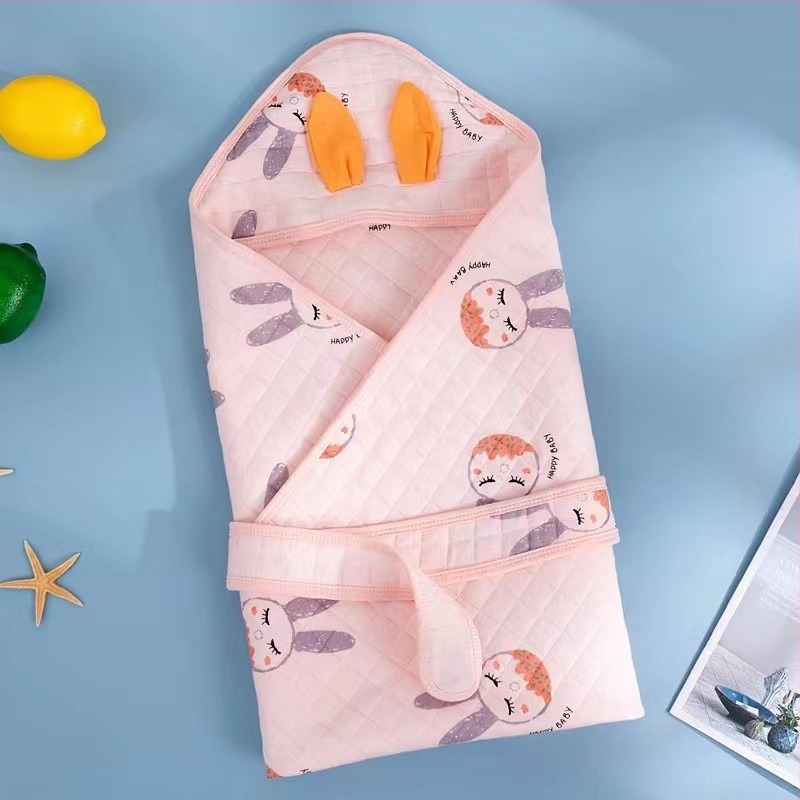 Újszülött ölelős swaddle aranyos rajzfilmszerű fülekkel, 100% pamut anyag és töltet, állat- és rajzfilmszövet mintázat, tavasz-nyár-ősz