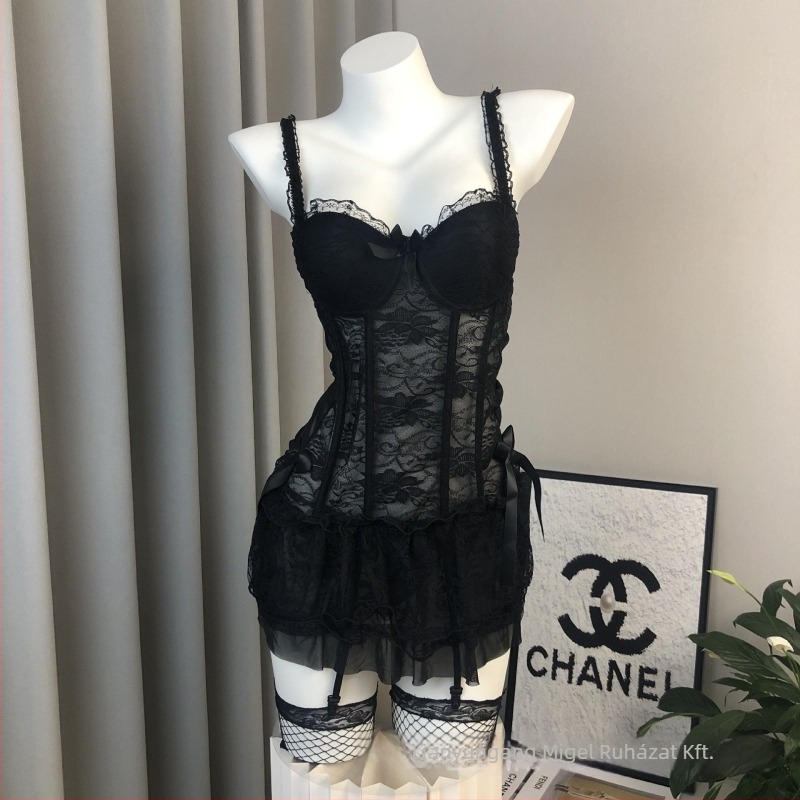 Csipkés áttetsző camisole szett merevítő párnákkal, hálós anyagú, szolgálói egyenruha