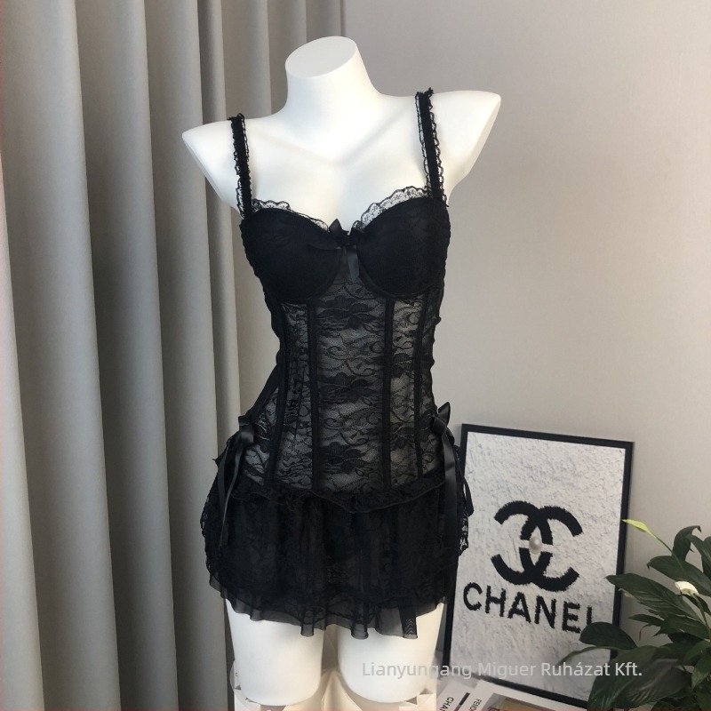 Csipkés áttetsző camisole szett merevítő párnákkal, hálós anyagú, szolgálói egyenruha