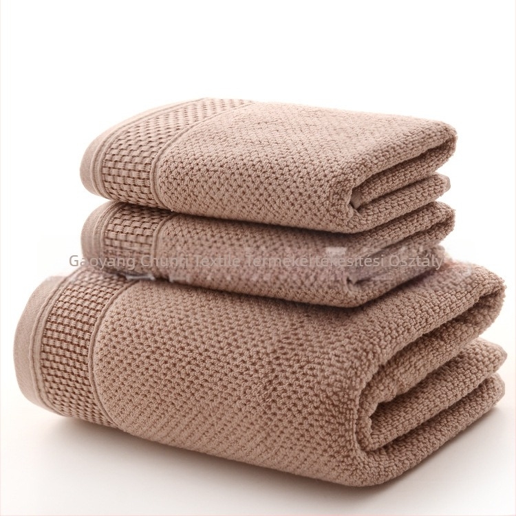 Pamut fürdőlepedő, 400–500 g, jacquard szövésű felület magas és alacsony bolyhos felülettel, 32s szál, 95% pamut, testreszabható feldolgozás