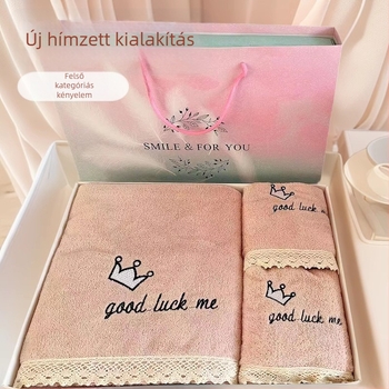 Koronás hímzéses törölköző készlet díszdobozban, korall velúr, 32 szál, 200 g+, egyedi feldolgozás