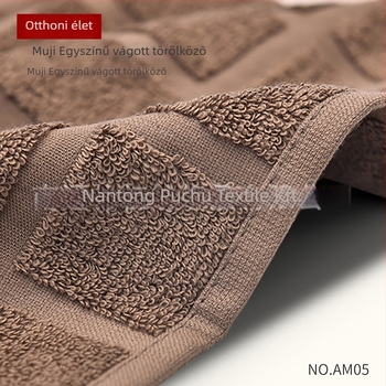 AM05 Pamut fürdő- és arc­törölköző, 32s fonal, sima szövés, 100–120 g/m²