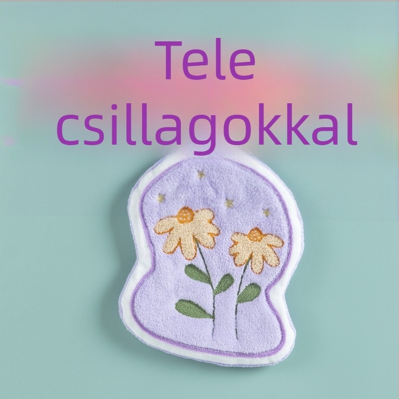 Akasztós virág alakú kéztörlő, vastag coral velvet anyagból, 150D, hímzés és sík szövés