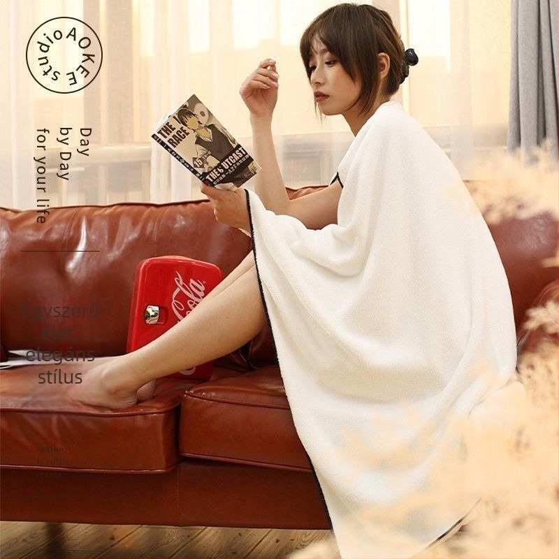 Korall fleece-ből készült fürdőlepedő, megvastagított, nedvszívó, gyorsan száradó, 200–300 g, 150D sima szövésű, márka Aokee / aoki green forest