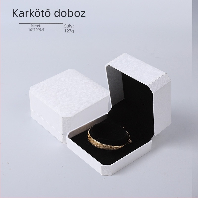 Ékszeres doboz nyolcszögletű, bőrhatású papírból, ékszer csomagolás, Zhen box márka