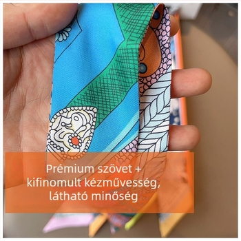 Kis poliészter sál, twill szövésű, keskeny pánttal átölelt fogantyú, nyomtatott motívum nyereg