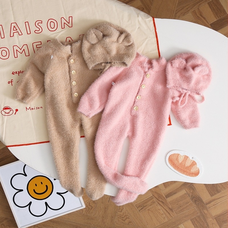 Újszülött őszi overall nylonból, uniszex, hosszú ujjú, levehető kapucnival, 100% nylon