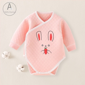 Csecsemő rugdalózó téli pamutból, hosszú ujjú, kapucni nélküli, elől gombos zárás