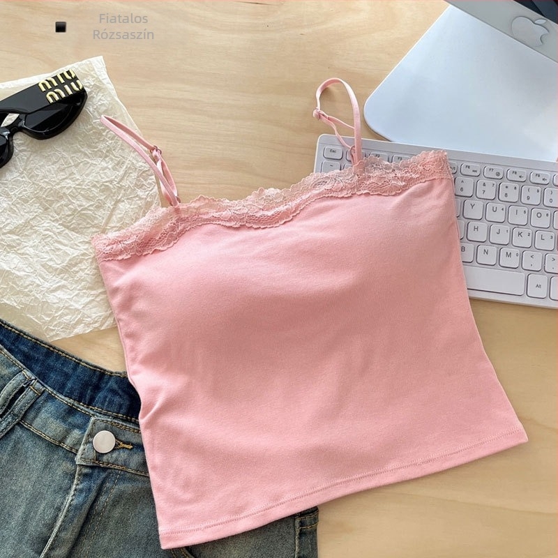 Csipkés camisole viszkóz anyagból, fő összetevő 90–95%, pántok sling-stílusú