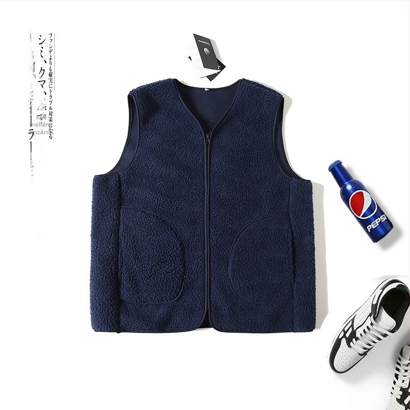 Férfi kapucnis kardigán mellény, karcsúsított szabás, V-nyak, kétsoros záródás, csíkos poliészter, őszi 2024