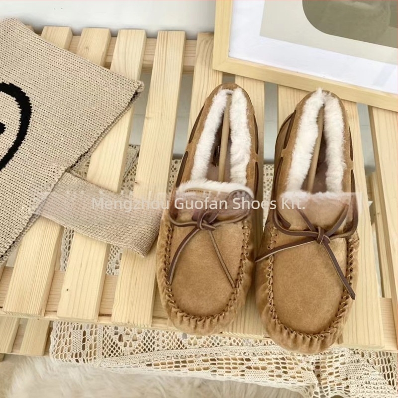 Női téli szőrös mokaszínok | felső rész: juhbőr gyapjúval, belső: gyapjú, talp: marha-inak, csúszásmentes slip-on