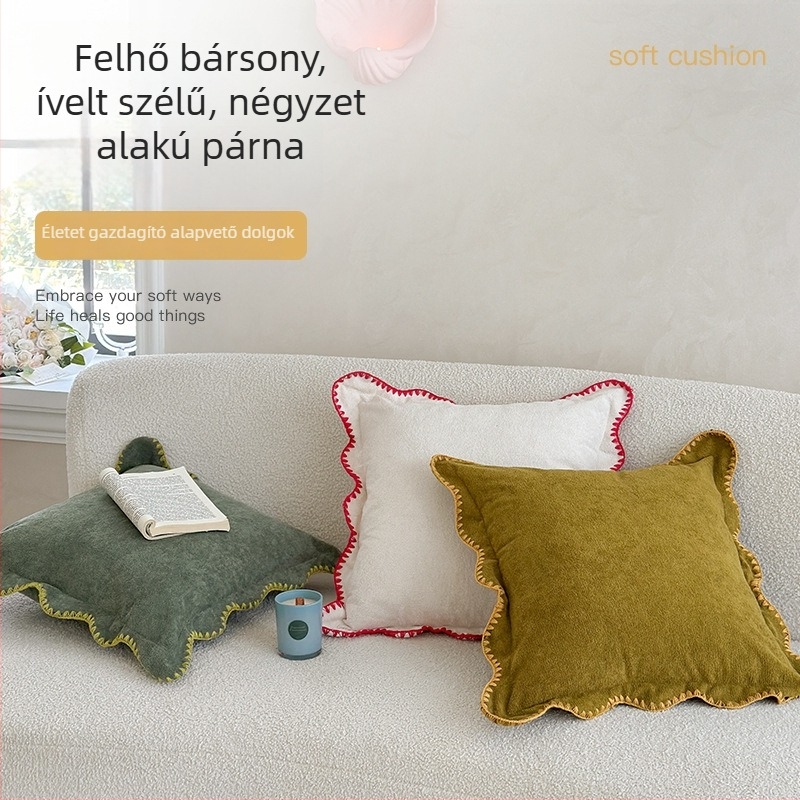 Chanel-stílusú felhőbarsony párna íves szélekkel, négyzetes, kanapéra és a nappaliba, hálószobába