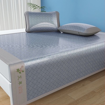 Ice Silk matrac – Három darabos kollégiumi készlet, hímzett részletek, kémiai rostból