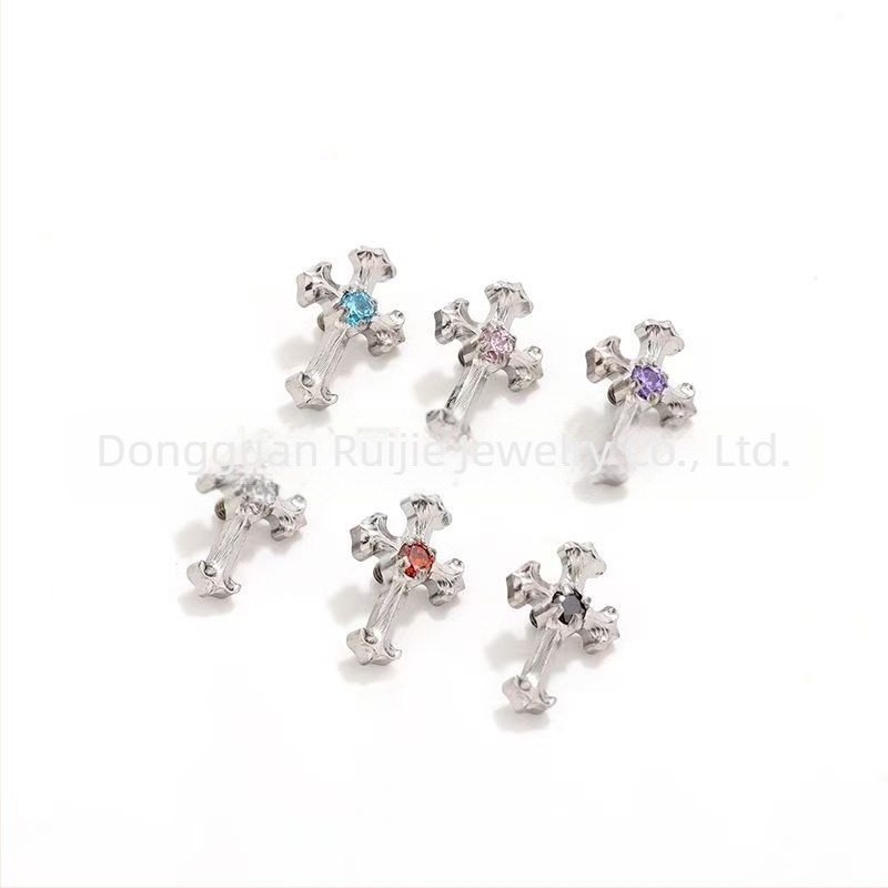 F136 titánötvözet kereszt alakú fülbevaló, vintage stílus, polírozott, 5A cirkónnal