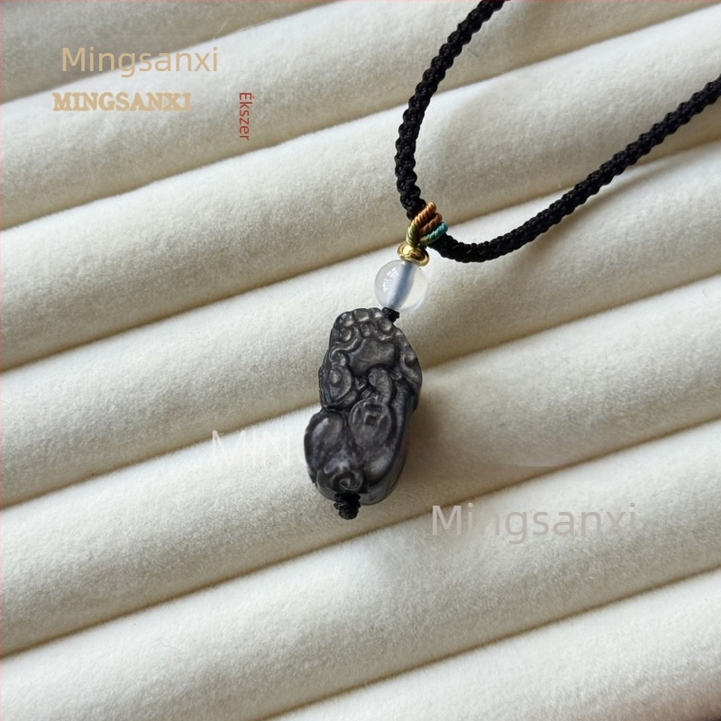 Természetes obsidián medál, kis szerencsés felhő motívummal, DIY kiegészítő pár nyakláncához és kulcstartóhoz