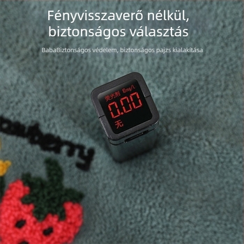 Ou Yaxuan korall fleece warp-kötött arctörlő kendő, szamóca hímzéssel, puha és nedvszívó; súly 80–100 g; hímzés és hajtás; testreszabható.