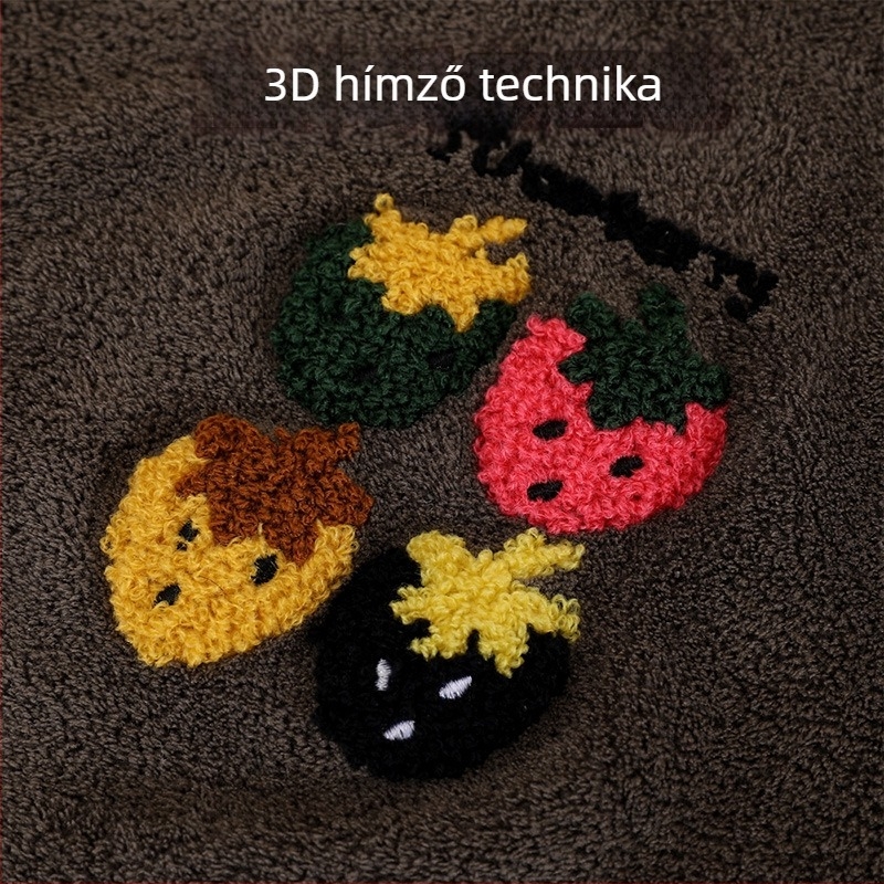 Ou Yaxuan korall fleece warp-kötött arctörlő kendő, szamóca hímzéssel, puha és nedvszívó; súly 80–100 g; hímzés és hajtás; testreszabható.