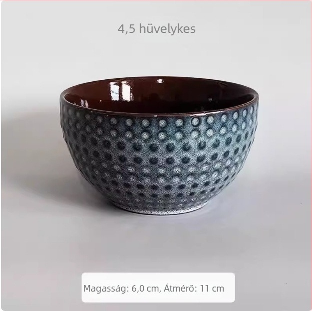 Kézzel festett kerámiatál virágos mintával, aláglazúros színnel, mikrohullámú sütőben használható