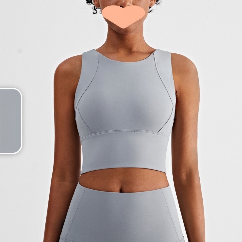 Női sportmelltartó-vest stílusú, 3/4 kosár, közepesen formázott kosár, rögzített vállpántok, nylon anyag belsővel és külsővel, ideális nyári túrákhoz és kempingezéshez