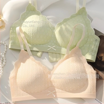 Varrás nélküli női melltartó testalkat formázáshoz, nyúlfül kosárral, puha acélgyűrű, rögzített vállpántok, hátoldali négy sor kapocs zárás