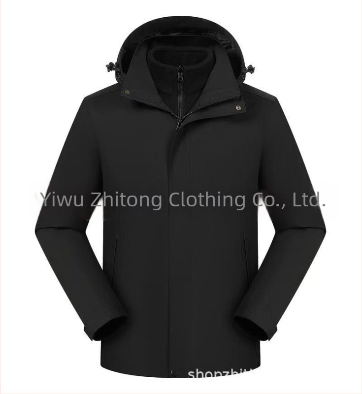 Három az egyben kabát leválasztható kapucnival és logónyomtatással, poliészter anyag, áll-nyak, zipzárral, laza szabás