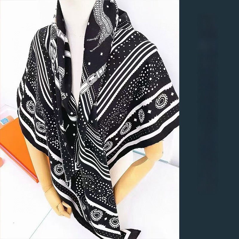 Négyszögletű sál, kétoldalas, selyem–gyapjú keverék, vintage kashew virág minta, twill szövés, Hangzhou eredet