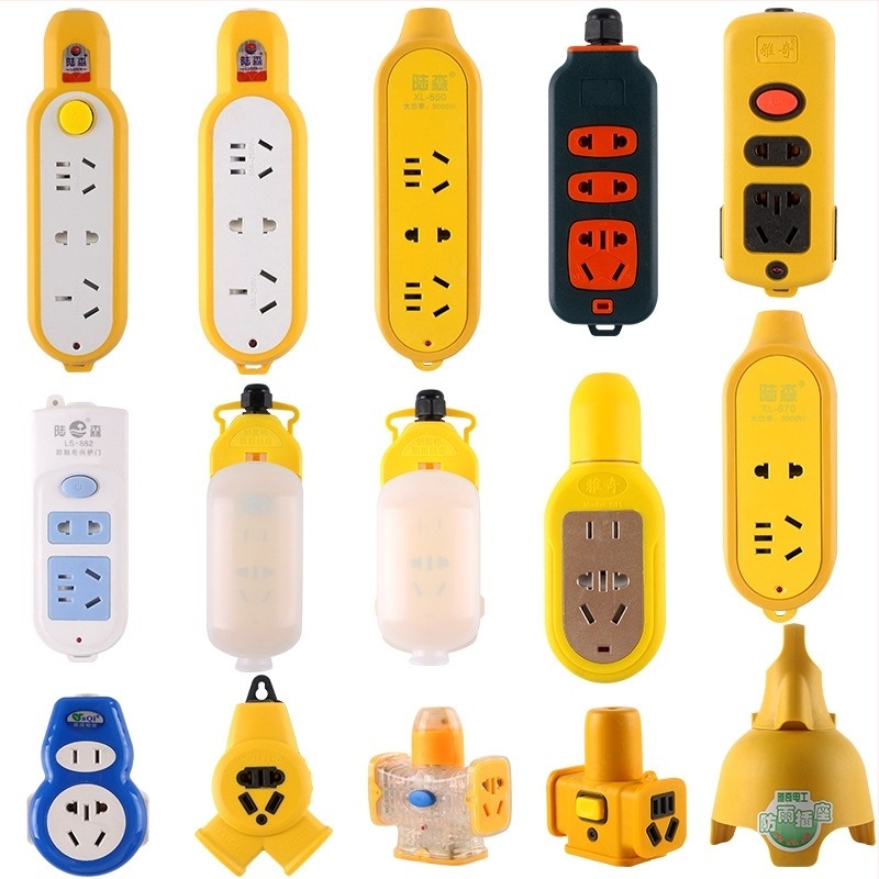 Zárral ellátott vezetékes aljzat, tiszta réz érintkezők, 10A, 100-250V, 2500W, Nemzeti Szabvány