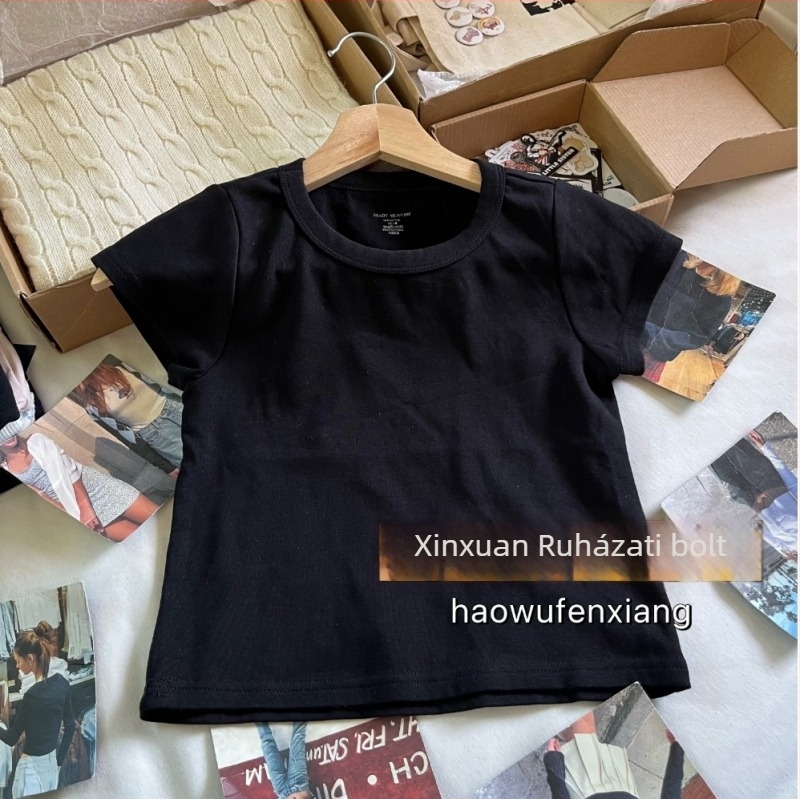 BM-stílusú női pamut crop top, rövid ujjú, kerek nyak, slim fit