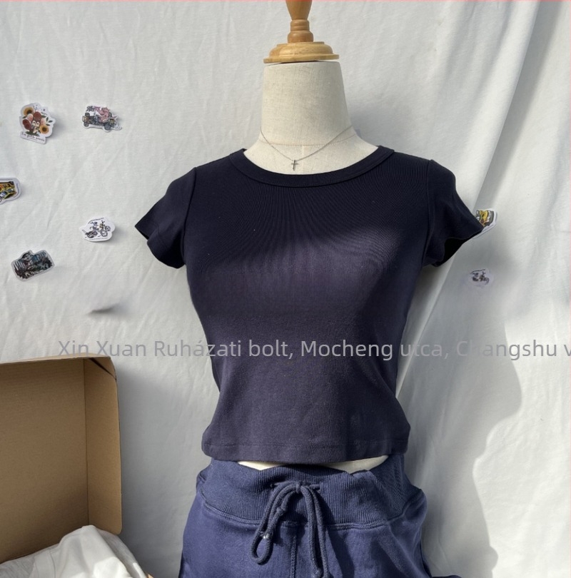 BM-stílusú női pamut crop top, rövid ujjú, kerek nyak, slim fit