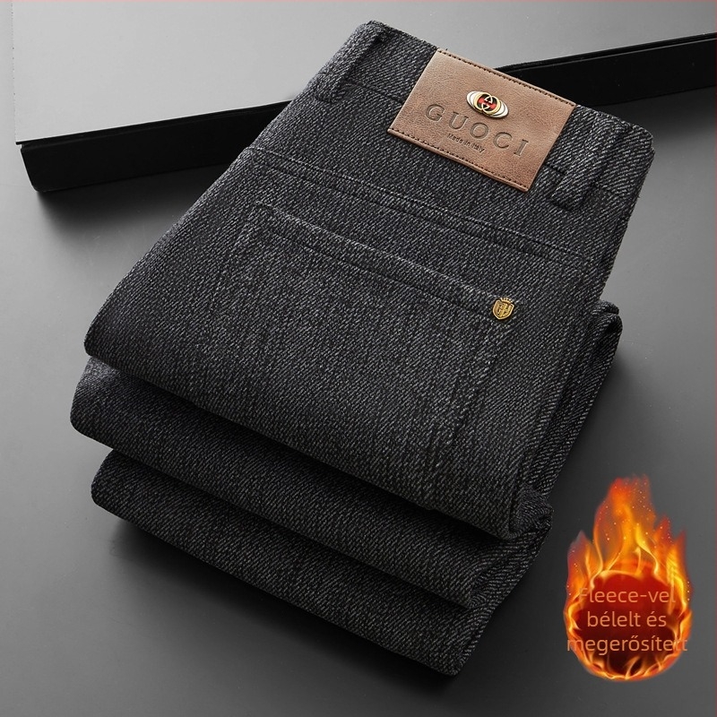 Férfiaknak szóló egyenes szabású casual nadrág gyapjú–gyapot keverékből, fleece béléssel, középmagas derék övvel, cipzáras záródás, mikro-elasztikus anyag