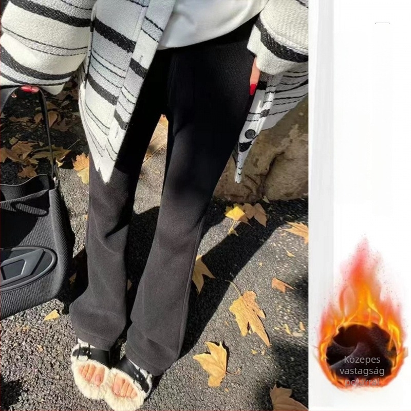 Fehér kötött, enyhén bővülő fazonú nadrág fleece-sel bélelt, magas derekú, karcsúsító hatású