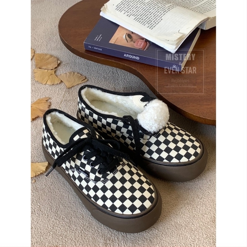 Női vászon slip-on sneaker vastag talppal, rácsos mintázat, alacsony felsőrész, vulkanizált talp, légáteresztő