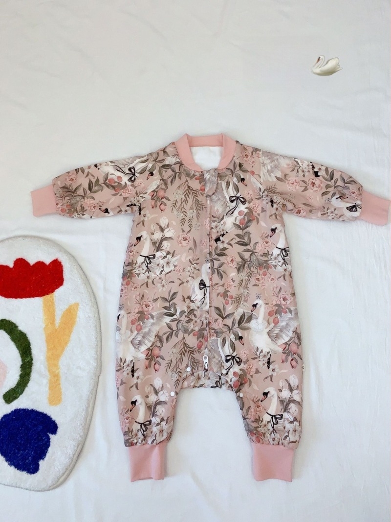 Hárrétegű bambuszrost alvózsák babáknak és kisgyermekeknek, különálló láb dizájn, rúgás elleni védelem