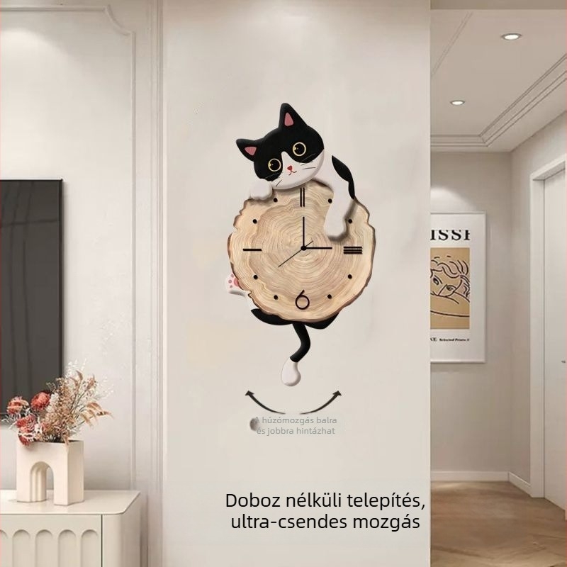 Karikatúra macska falióra, elemmel működő, ugró másodpercműködés, fa tokozású ház, egyoldalas számlap, nappalira, hálószobára és dolgozószobára.