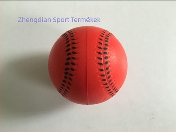 Szivacslabdából készült baseball/softball edzéshez általános- és középiskolások számára