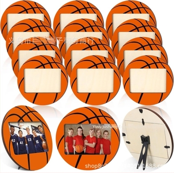 Gömb alakú fotókeret sport témával, faanyagból, asztali bemutató, nyomtatott kivitel, rajzfilm-stílus, személyes ajándék.