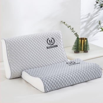 Latex párnahuzat masszázgolyókkal, memory foam párnahuzat 30x50 cm (pár) és Ice Silk hűsítő párnahuzat 40x60 cm