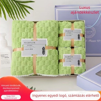 Háromrészes törölközőkészlet mikroszálas hímzéssel