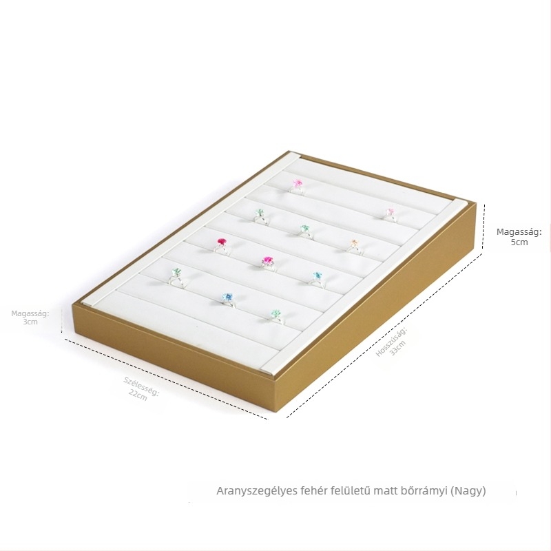 Egyrétegű bőrből készült ékszerkijelző állvány ferde tálcával