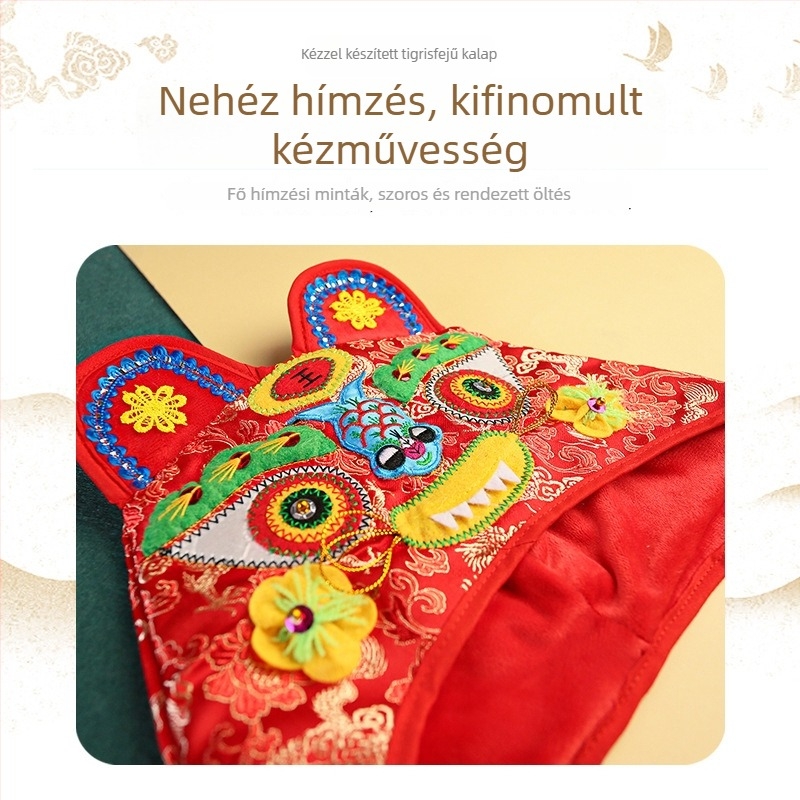 Baba tigris fejű sapka brokát anyagból, hímzett, kupola alakú fejfedő, szélálló, fotózáshoz, 6 éves korig