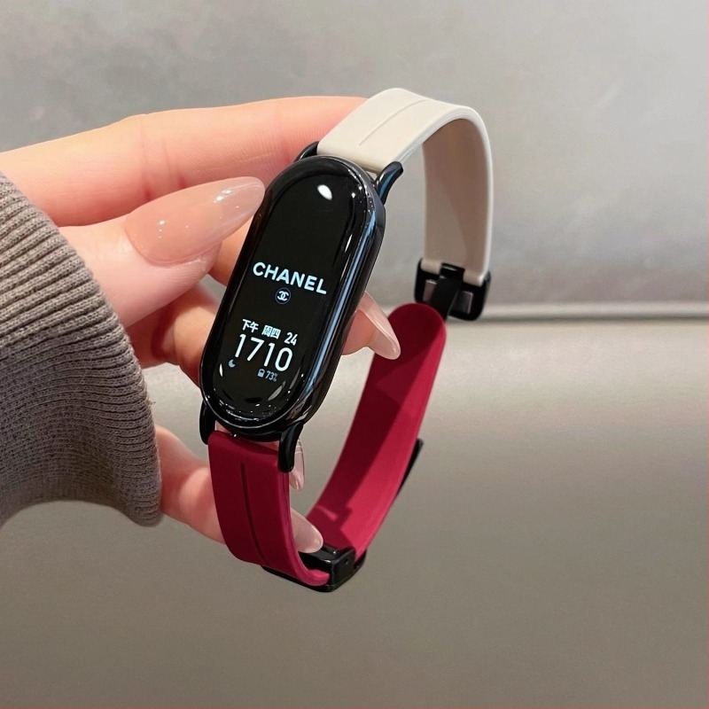 Xiaomi Mi Band 9-hez kompatibil szilikon csuklópánt NFC-s mágneses összecsukható csattal – légáteresztő nyári sport szíj
