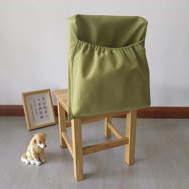 Óvoda-gyerekeknek szánt szék készlet porvédő huzattal a hátsó részén, hátsó tároló zsebbel, könyvakasztóval és megerősített hátsó résszel.