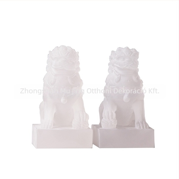 Kézzel készített gyanta oroszlán figurka kínai Zen stílusban, otthoni dekorációhoz