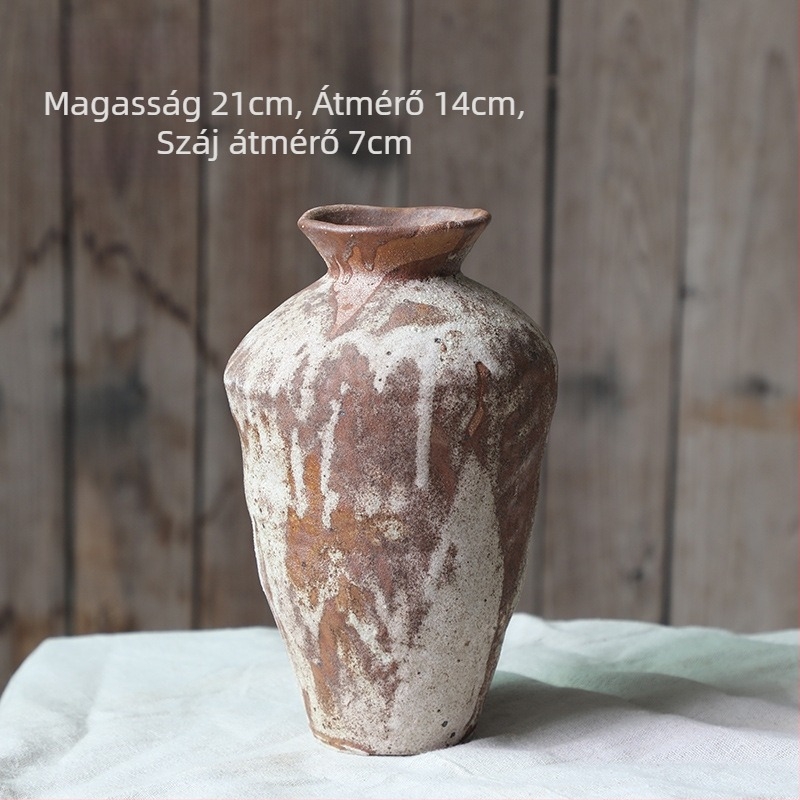 Váza monocis mázolt porcelánból, stílus csendes szél