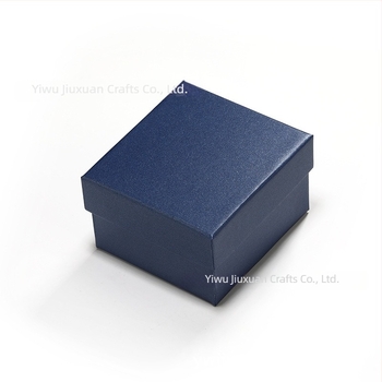 Óra- és ékszer ajándékdoboza párnás belsővel | Papír/karton konstrukció | Ékszerek csomagolása