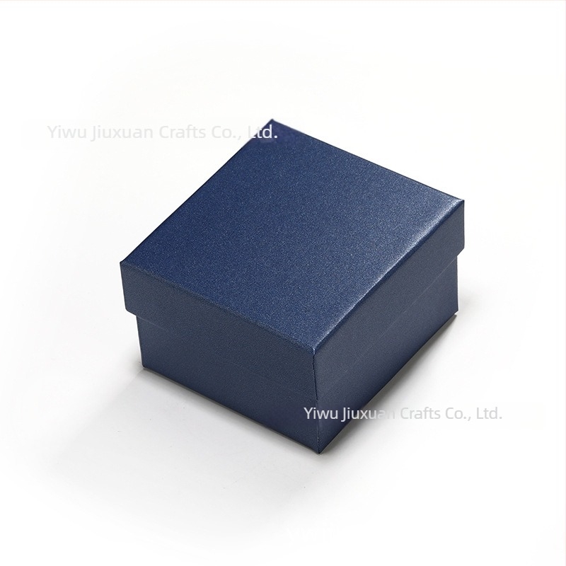 Óra- és ékszer ajándékdoboza párnás belsővel | Papír/karton konstrukció | Ékszerek csomagolása